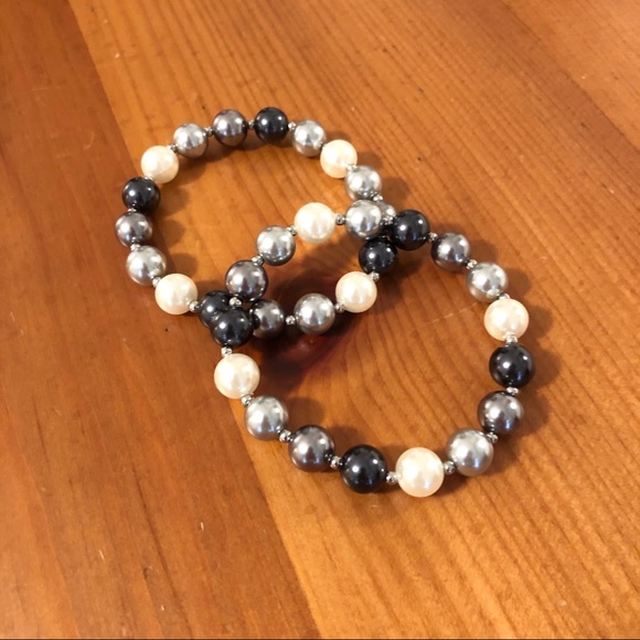 Talbots Jewelry - Talbots Pearl Bead Bracelet Set Talbots Jewelry - Talbots Pearl Bead Bracelet Set
